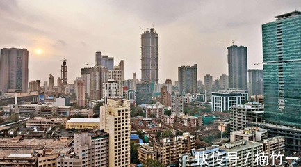 日本女生來(lái)中國(guó)旅游后,曬城市照片,印度網(wǎng)友:這不可能是中國(guó)